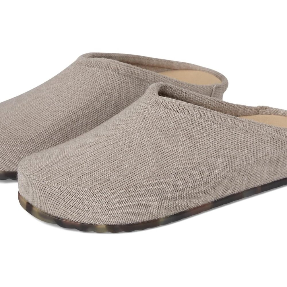 Rothy’s The Casual Clog – Wool Dove – Size 9